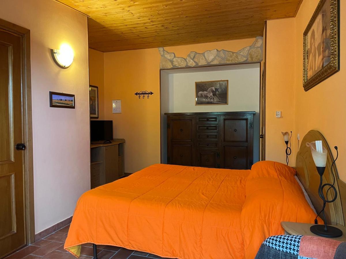 Agriturismo Poggio Del Drago Montemerano Exterior photo