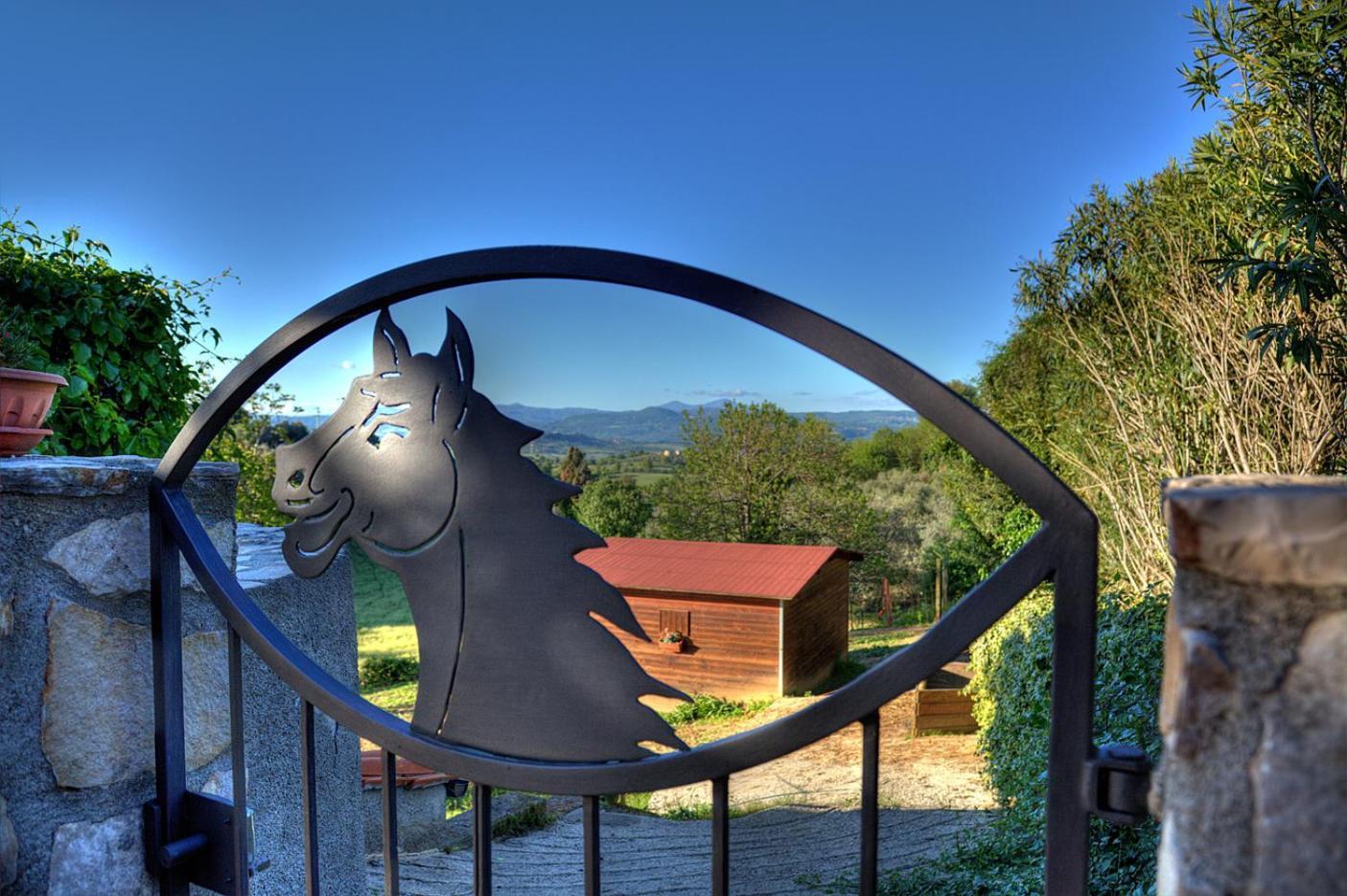 Agriturismo Poggio Del Drago Montemerano Exterior photo